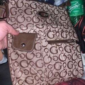 Not sure if it’s real don’t wanna throw it bc somone eles may want it